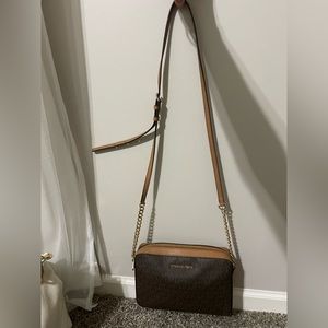 Michael Kors east west pvc signature xbody crossbody shoulder hand bag purse